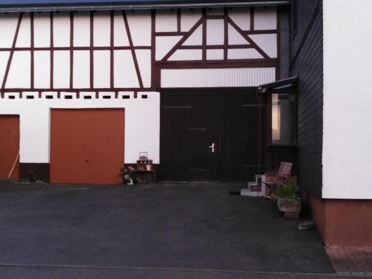 Ferienhaus Cilla Beltheim エクステリア 写真